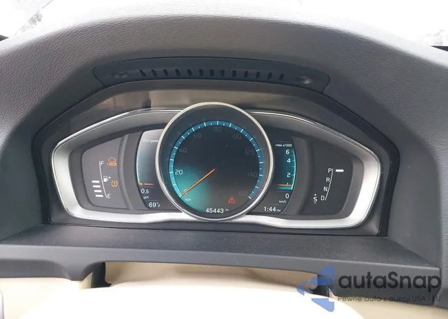 YV126MFK8G1399228: 42225109