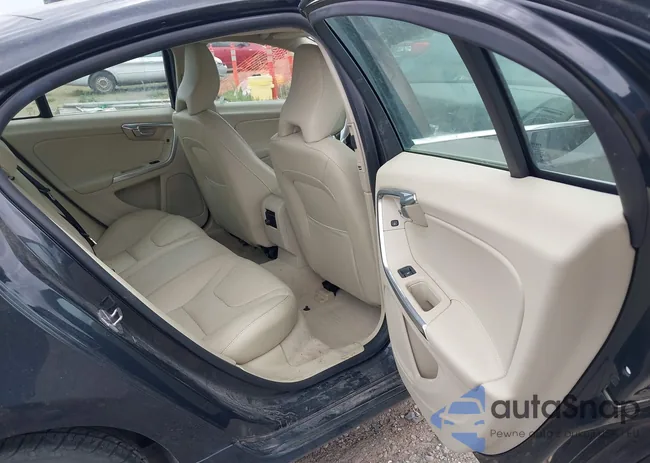 YV126MFK8G1399228: 42225109