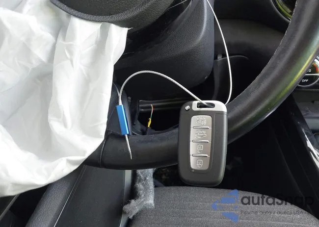 KNDJ33AU1L7096831: 42225125