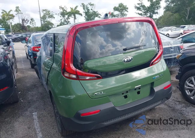 KNDJ33AU1L7096831: 42225125