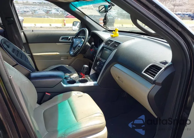 1FM5K8D8XEGA83963: 42225180