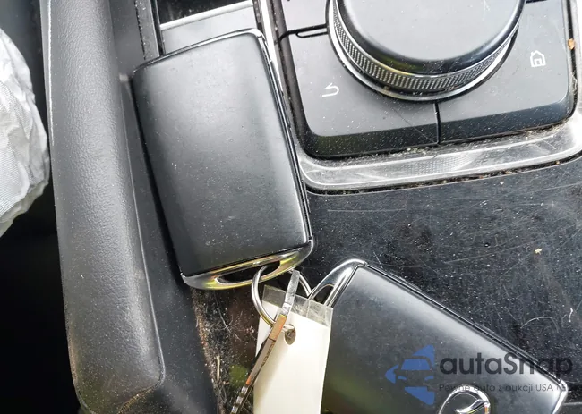 JM1BPBMM4K1130776: 42226637