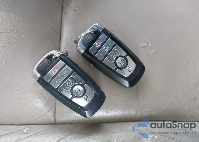 1FM5K8DHXJGB02893: 42226784