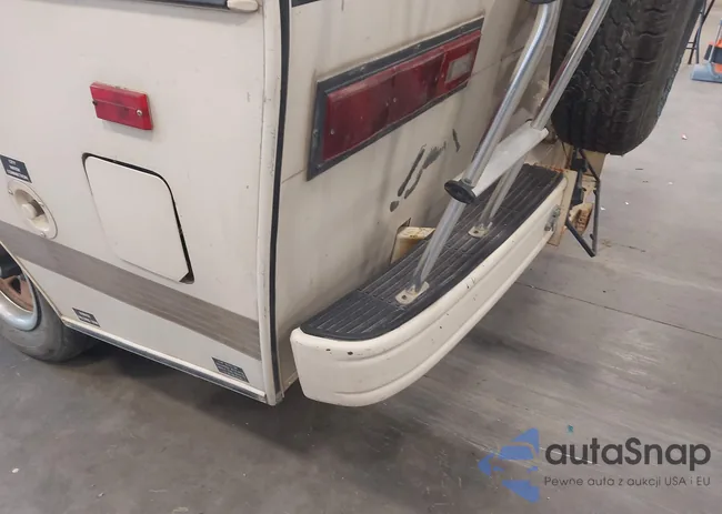 1GCDM15Z8MB180051: 42226795