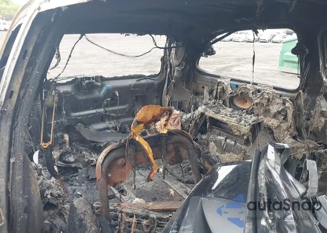 2C8GP64LX3R170571: 42226807