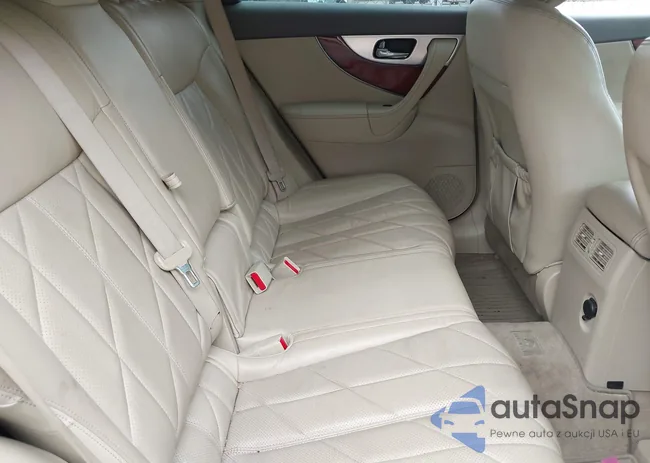 JNRAS18W39M152180: 42226853