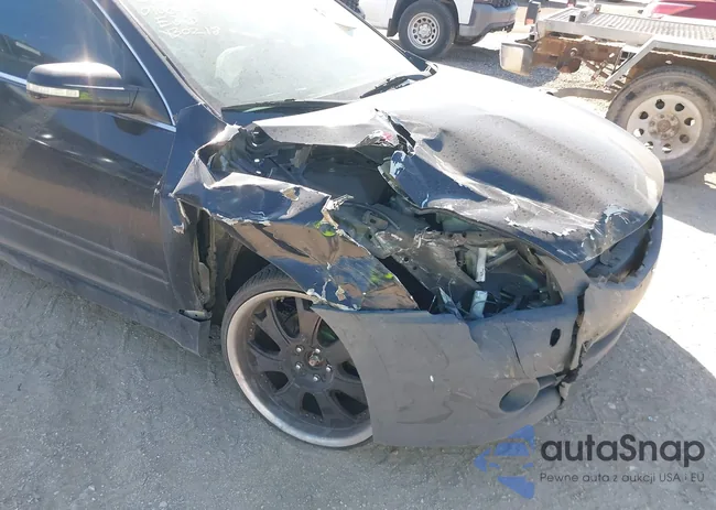 1N4BL2AP6CC130218: 42226875