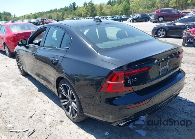 7JRBR0FM2KG018066: 42226906