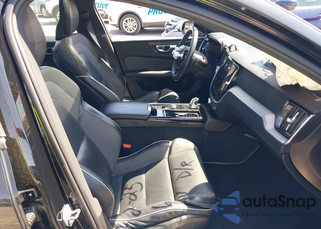 7JRBR0FM2KG018066: 42226906