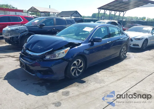 1HGCR3F89HA042157: 42226947