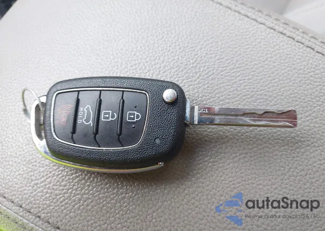 KM8J33A40JU618729: 42226961