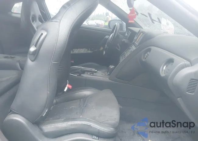 JN1AR5EF5DM260819: 42226053