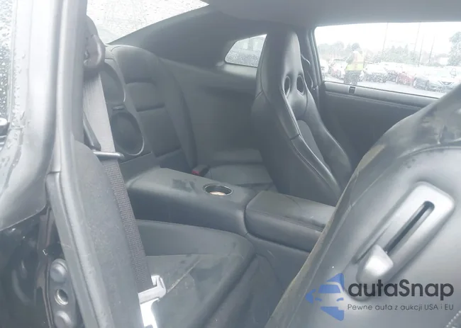 JN1AR5EF5DM260819: 42226053