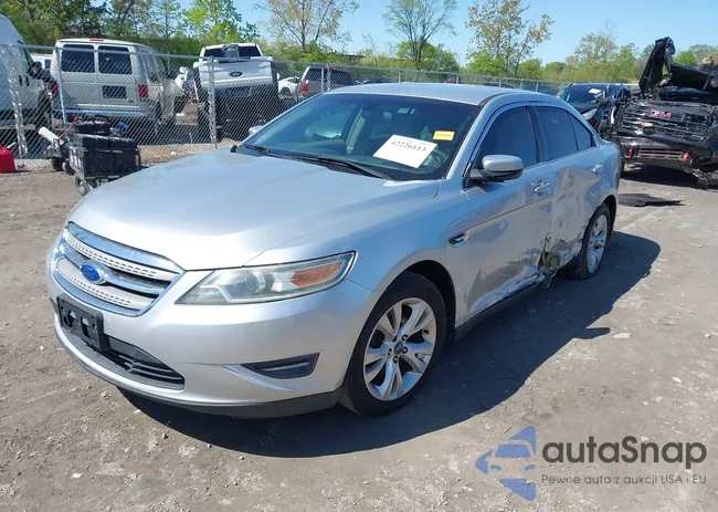 1FAHP2EW1CG113612: 42226113