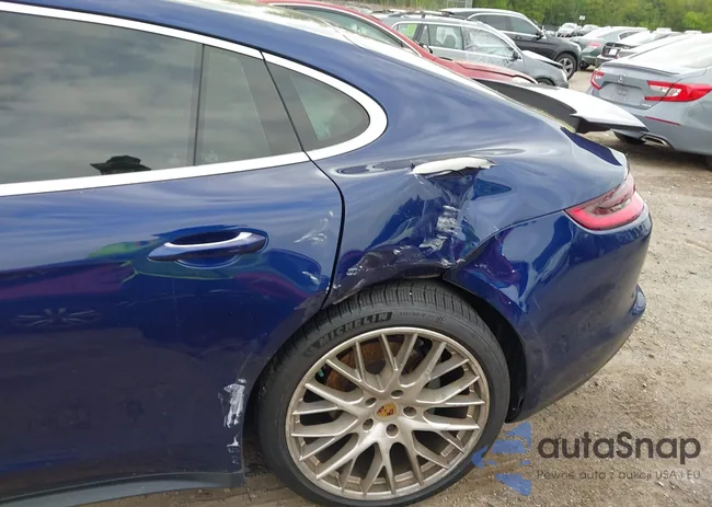 WP0AB2A71LL140714: 42226218