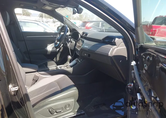 WA1EECF38N1047847: 42226323