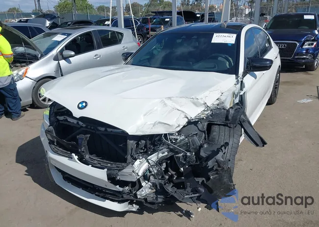 WBSJF0C51KB285060: 42226363