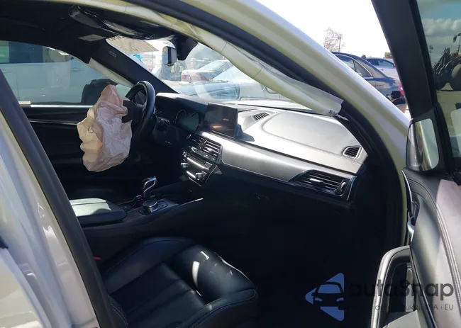 WBSJF0C51KB285060: 42226363