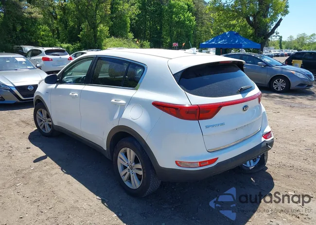 KNDPMCAC5J7372245: 42227419