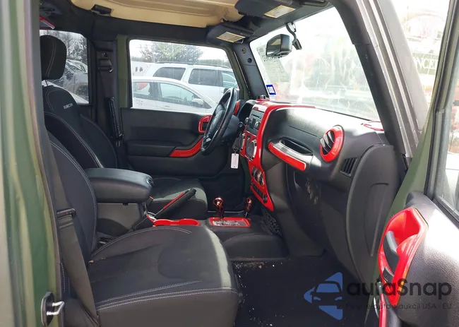 1C4BJWFG0FL700153: 42227425