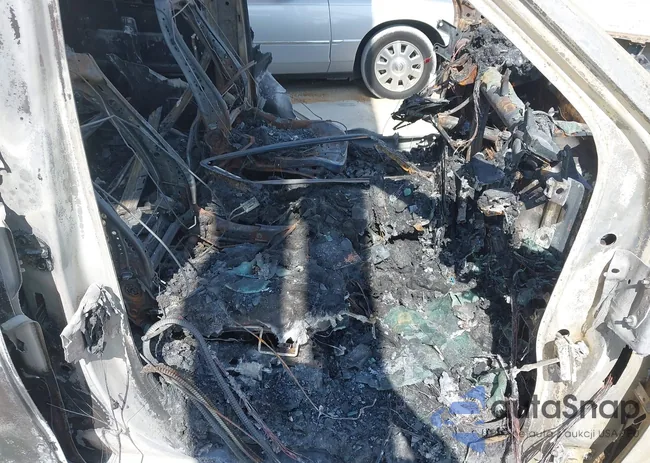 3GTUUFEL0NG631636: 42227610