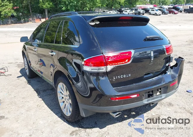 2LMDJ6JK2FBL24933: 42227883