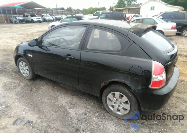 KMHCM36C58U065611: 42227892