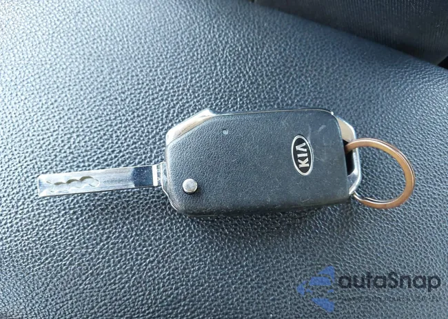 3KPF34AD0KE063779: 42227959