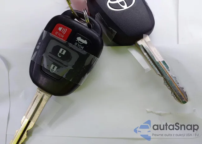 2T1BURHEXHC939482: 42227016