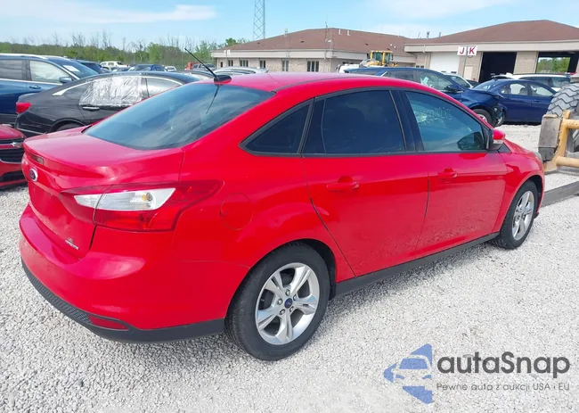 1FADP3F26EL231360: 42227273