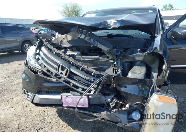 5FNYF4H93EB032767: 42227401