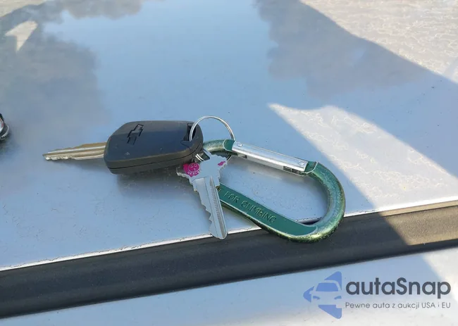 KL8CB6S95FC804932: 42228467