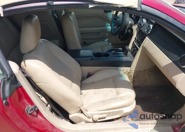 1ZVFT84N655253370: 42228590