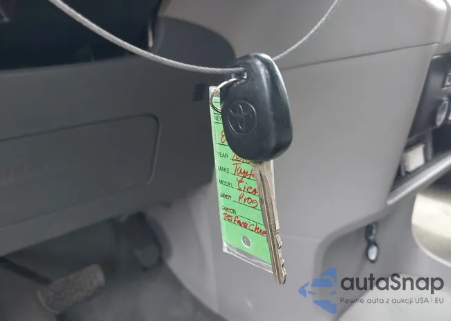 5TDKZ3DC6JS909072: 42228691