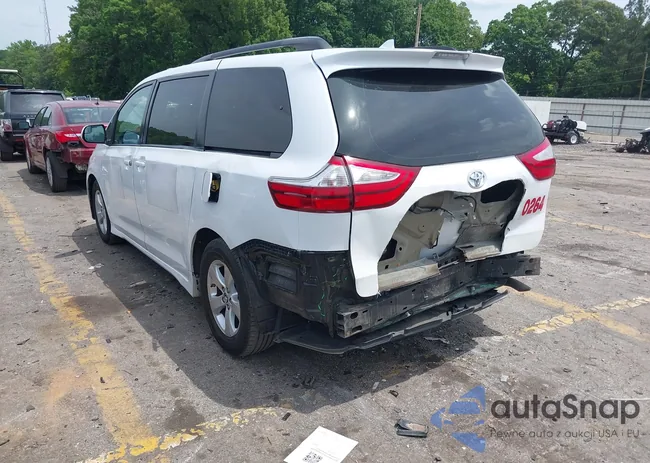 5TDKZ3DC6JS909072: 42228691