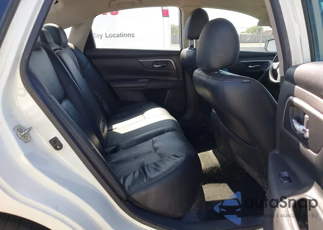 1N4AL3APXJC177377: 42228703