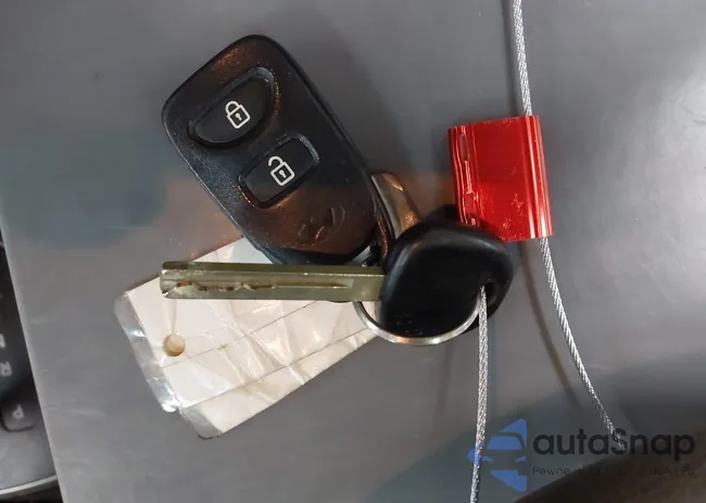 KMHCT4AE5HU331680: 42228744