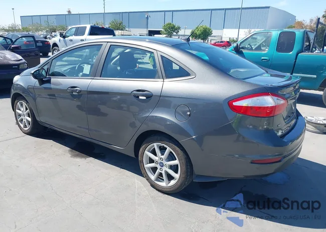 3FADP4BJ2KM131012: 42228822