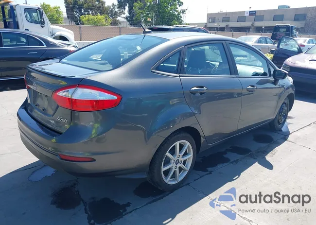 3FADP4BJ2KM131012: 42228822