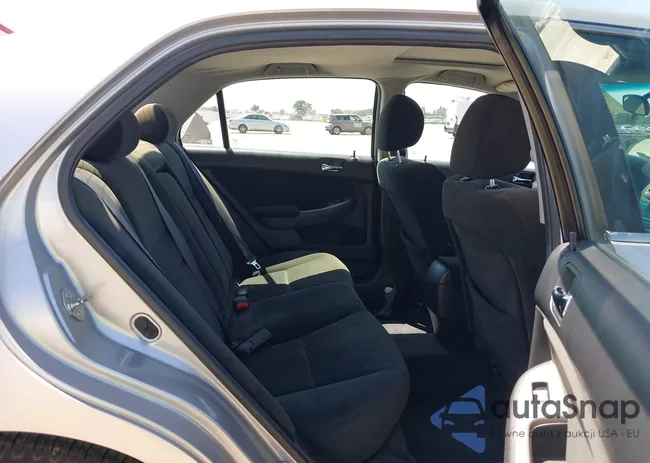 1HGCM56716A186428: 42228830