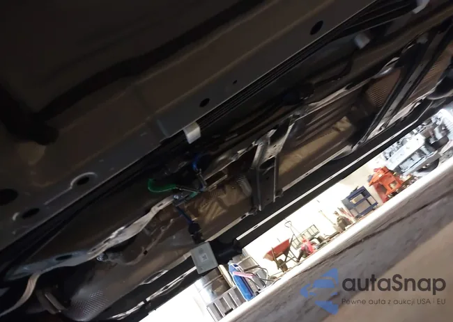 7MMVABAM9RN215487: 42228941