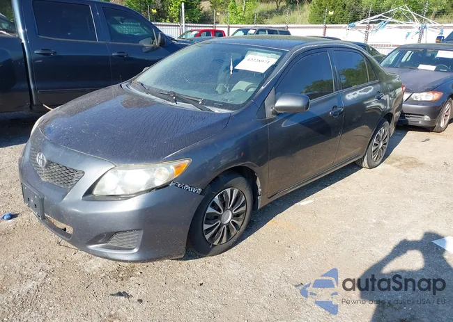 1NXBU4EE0AZ305870: 42228971