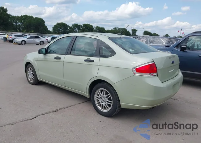 1FAHP3FNXAW171250: 42228093