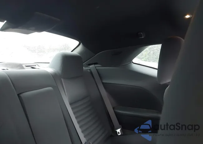 2C3CDYAG0CH170617: 42228105