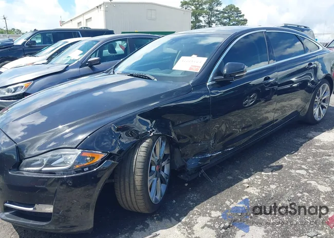 SAJWA2G70H8W04992: 42228124