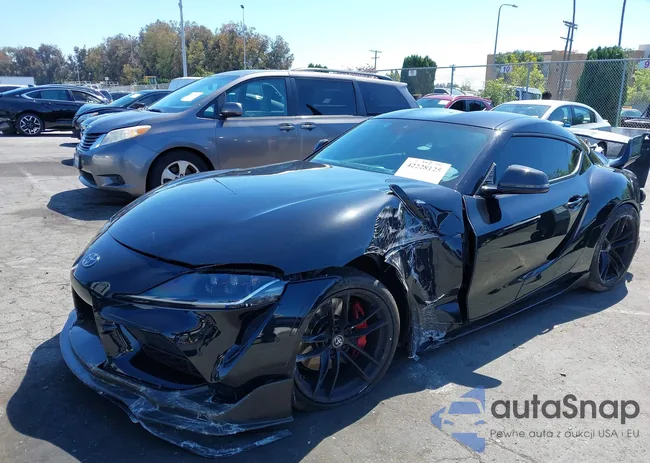 WZ1DB4C09LW032141: 42228125