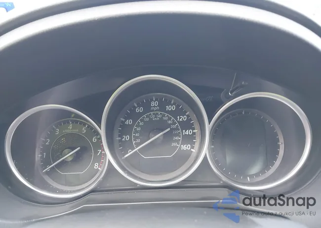 JM1GJ1W57E1112705: 42229777