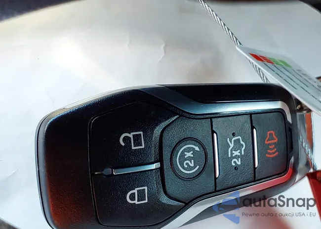 3LN6L2GK5ER814930: 42229803