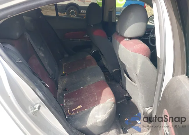 1G1PE5S95B7258378: 42229928