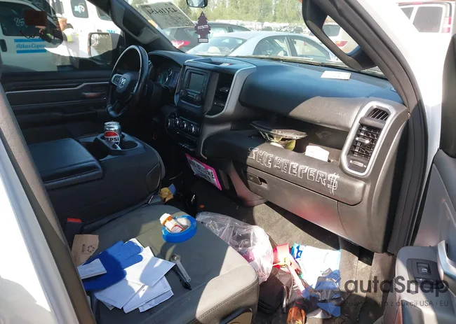 1C6RREBT5NN273048: 42229009